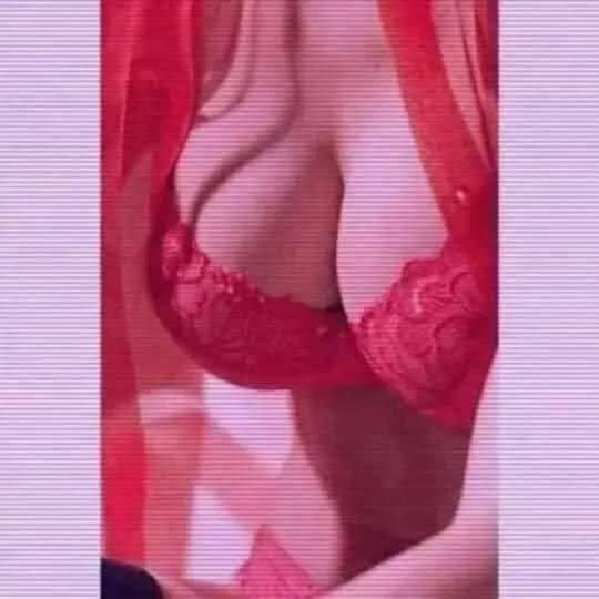 Sexy family Lover 🤤🥵🔥 WhatsApp Group Profile